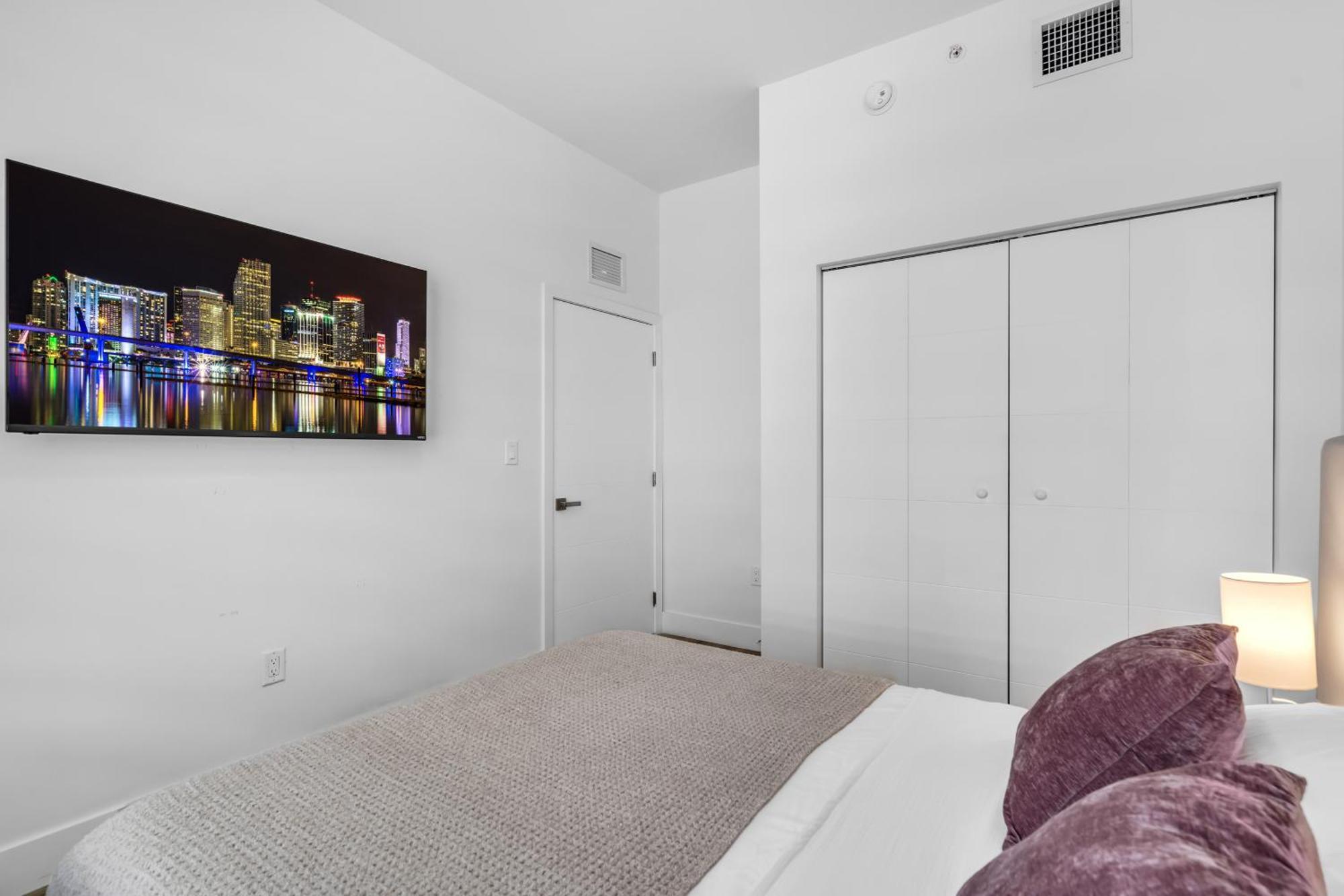 Brand New 2br -2ba Near Marlins Stadium Apartment Miami